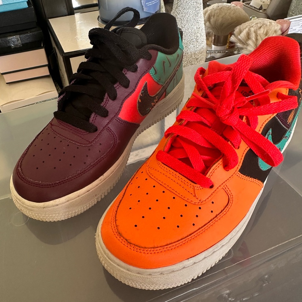 Multicolor Nike Air Force 1 “ What the 90’s “edition Siz: 6.5 grade school youth